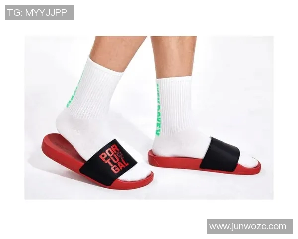 世界杯足球明星同款拖鞋热销 谁才是背后设计者的秘密主角